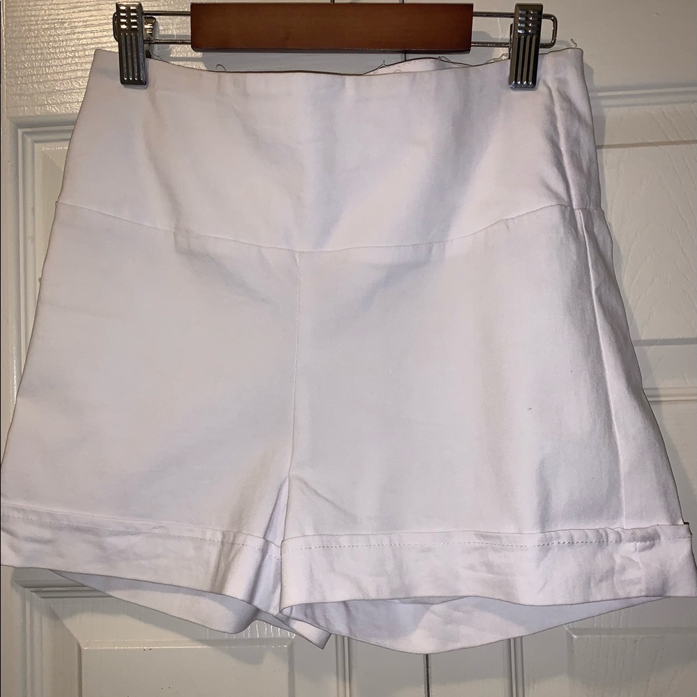 Women shirts pre loved 🥰 like new